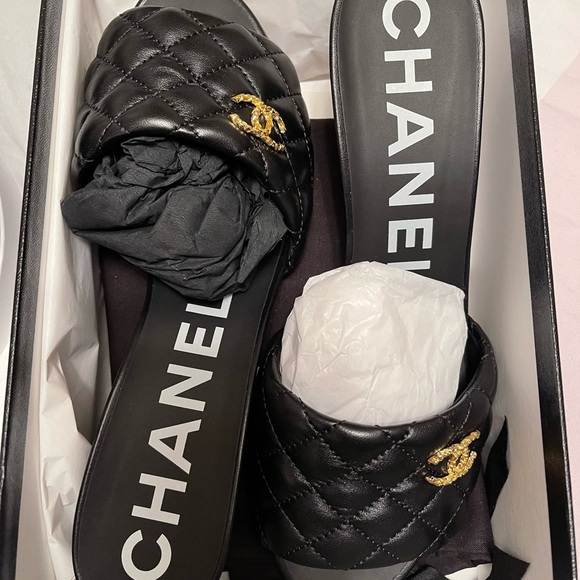 SOLD SOLD Chanel sold out 22P size 40 black shoes brand new in box - Picture 7 of 8